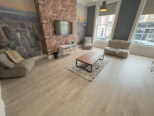 1 bedroom house to rent