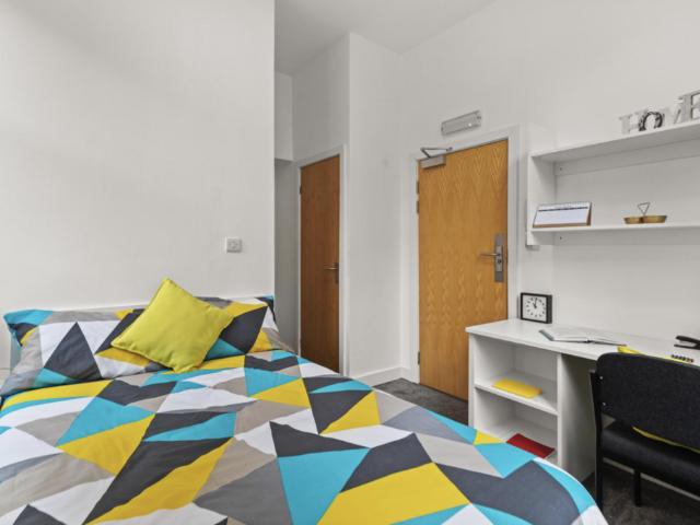 1 bedroom house to rent