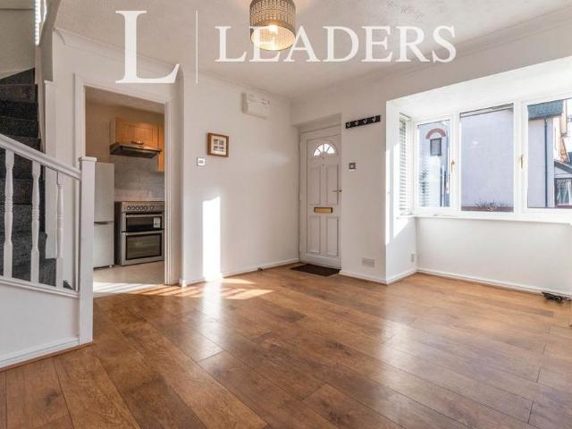 1 bedroom house to rent