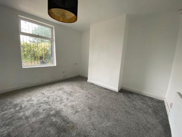 1 bedroom house to rent