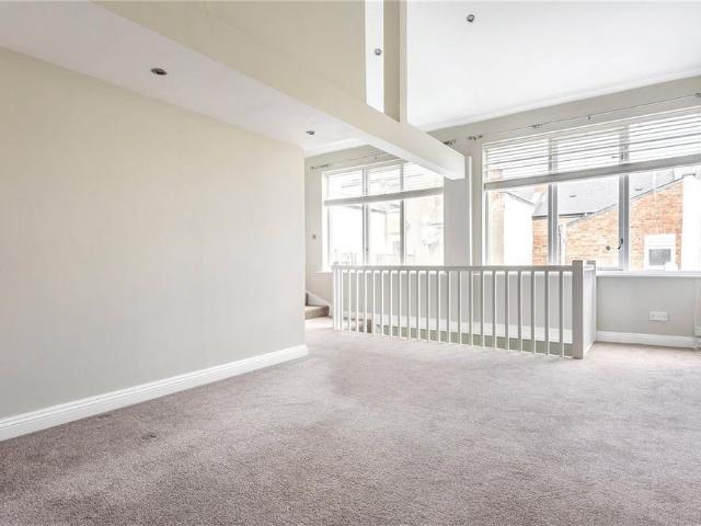 1 bedroom house to rent