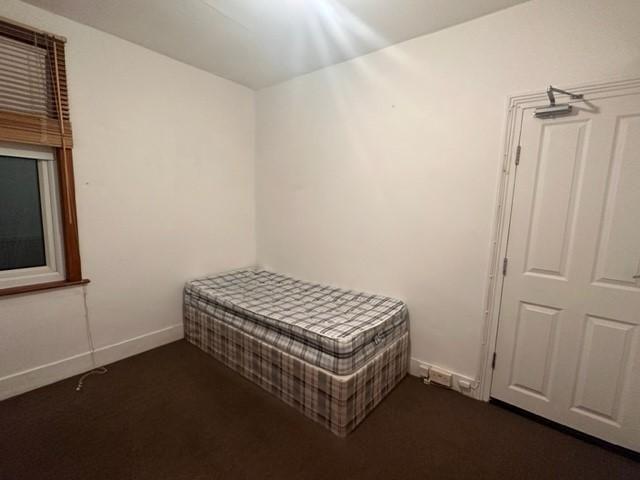 1 bedroom house to rent