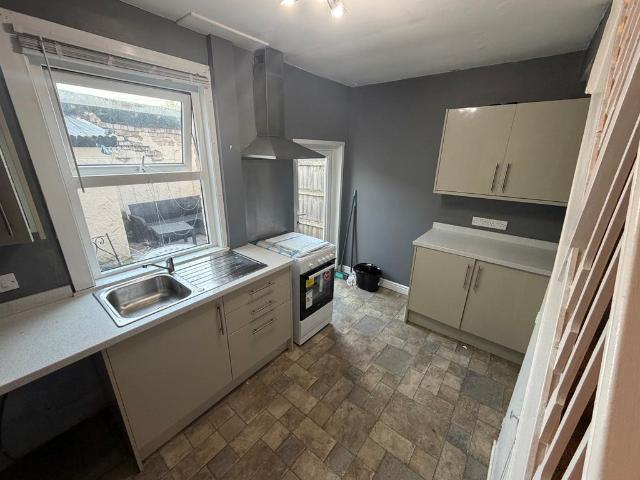 1 bedroom house to rent