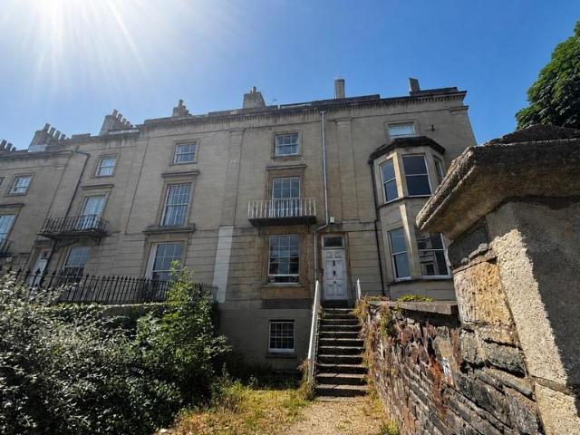 1 bedroom house to rent
