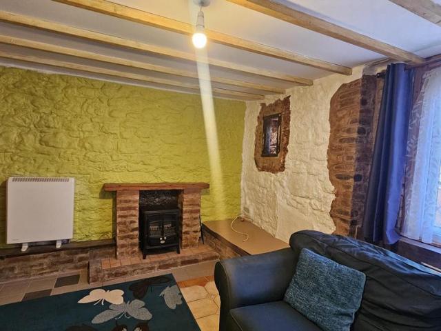 1 bedroom house to rent