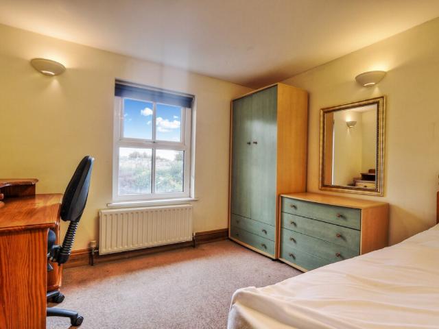 1 bedroom House To Rent