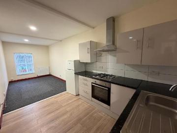1 bedroom house to rent