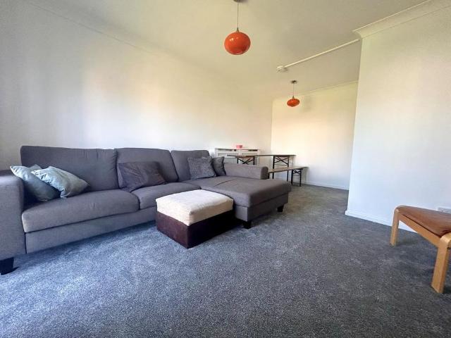 1 bedroom house to rent