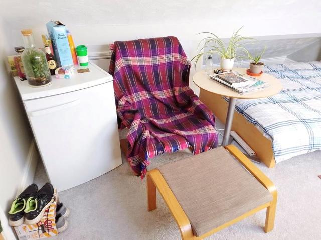 1 bedroom house to rent