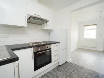 1 bedroom house to rent