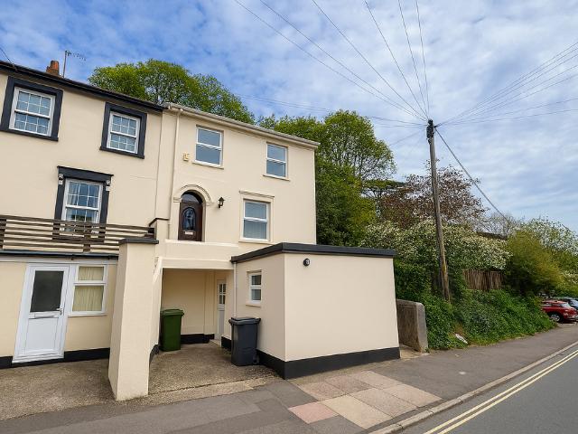 1 bedroom house to rent
