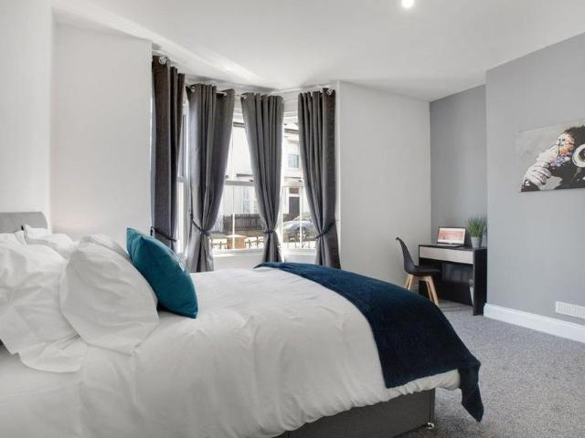 1 bedroom house to rent