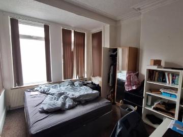1 bedroom house to rent