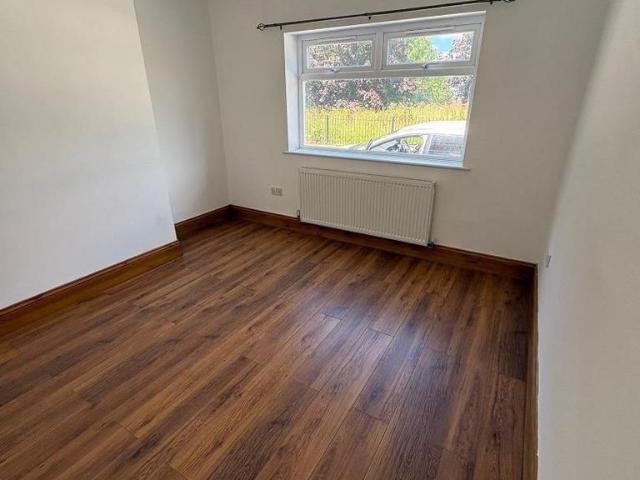 1 bedroom house to rent