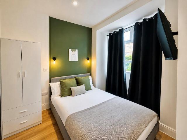 1 bedroom house to rent