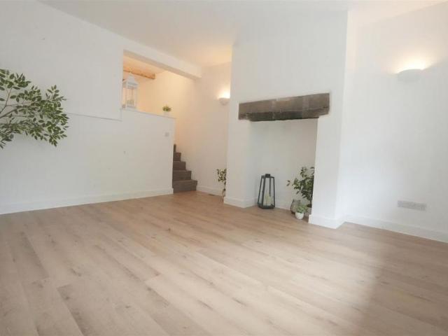 1 bedroom house to rent