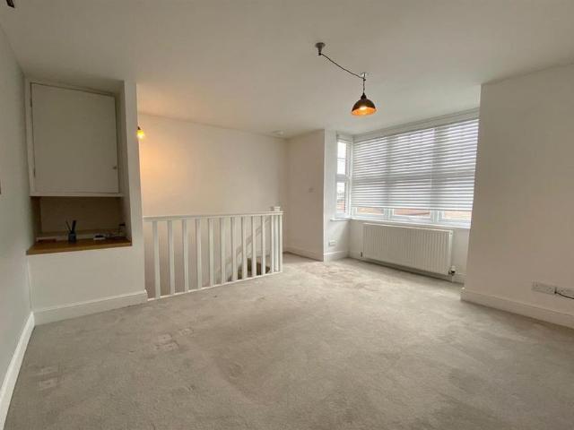 1 bedroom house to rent