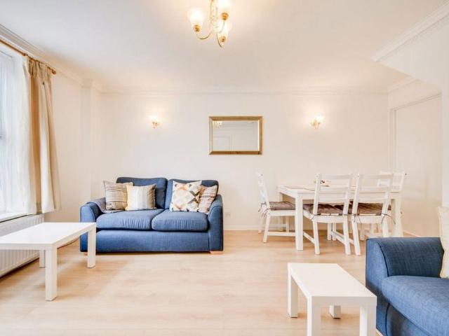1 bedroom house to rent