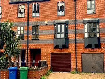 1 bedroom house to rent