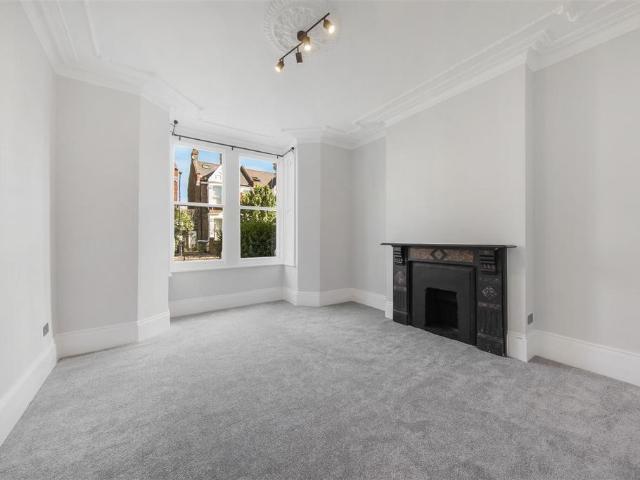 1 bedroom house to rent