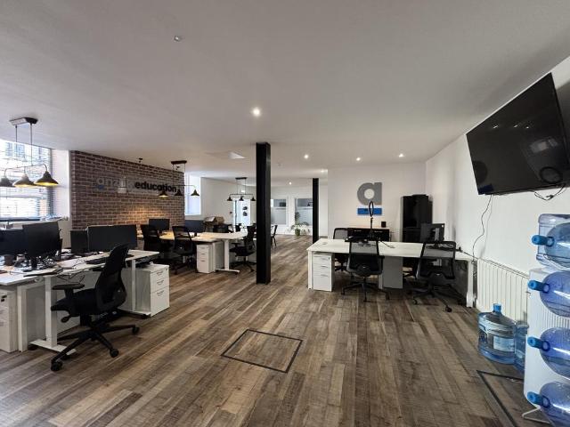 1 bedroom house to rent