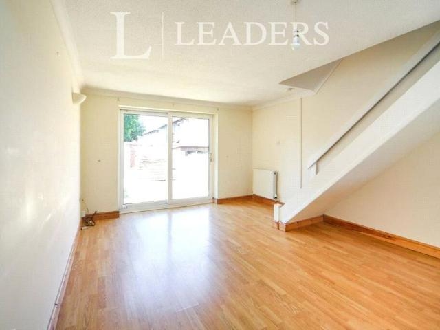 1 bedroom house to rent