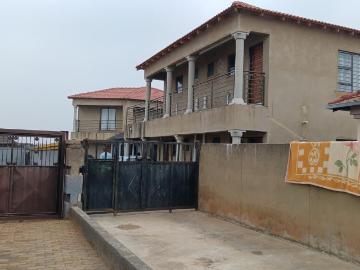 1 Bedroom house to rent in Vosloorus Ext 31, Boksburg