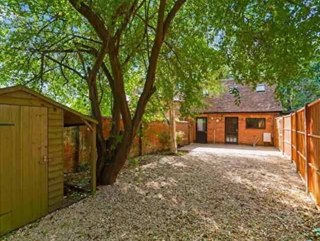 1 Bedroom House To Rent In Barford Road, Warwick, CV35