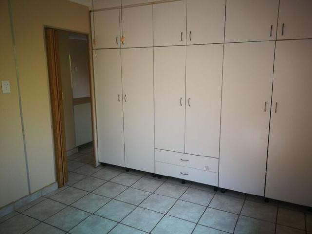 1 Bedroom House To Rent in Bisley