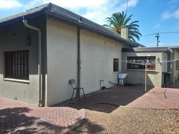 1 Bedroom House To Rent in Bosbell