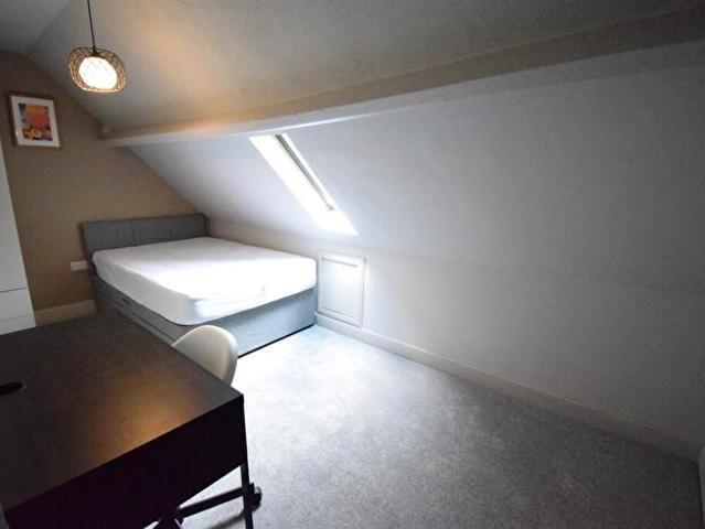 1 Bedroom House To Rent In Broadway, Pontypridd, CF37