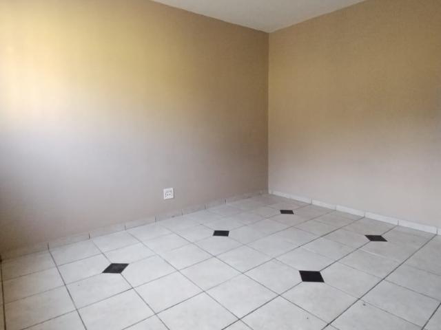 1 Bedroom House To Rent in Clayfield