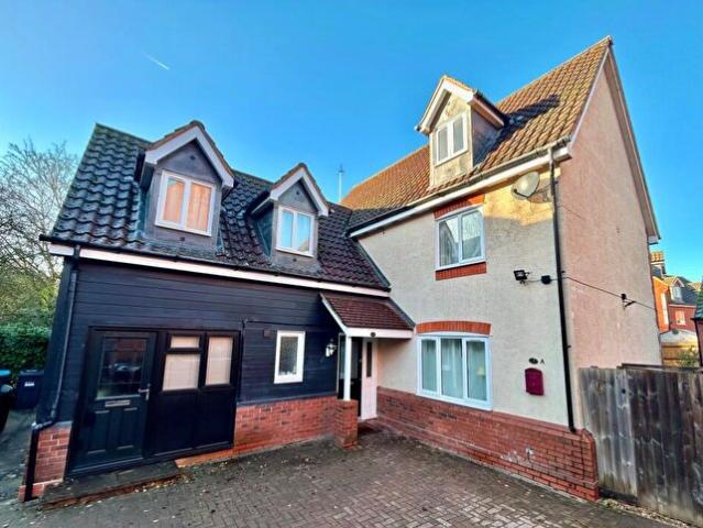 1 Bedroom House To Rent In Foxley Place, MK5