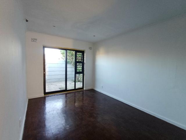 1 Bedroom House To Rent in Grassy Park
