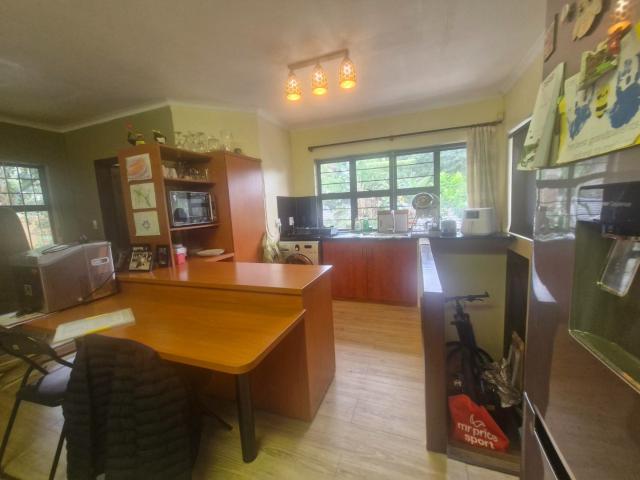 1 Bedroom House To Rent in La Lucia