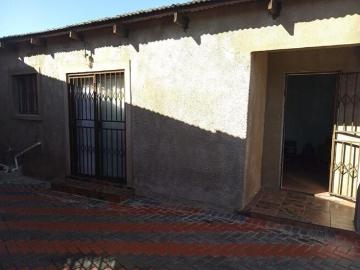 1 Bedroom House to Rent in Orlando West