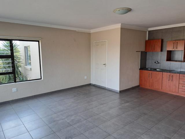 1 Bedroom House To Rent in Rangeview