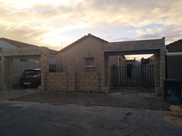 1 Bedroom house to rent in Strandfontein, Mitchells Plain