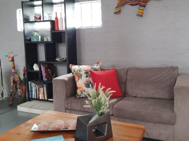 1 Bedroom House To Rent in Sundowner