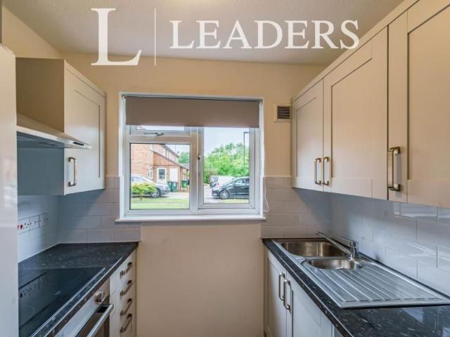 1 bedroom house to rent Jersey Road, Crawley, RH11