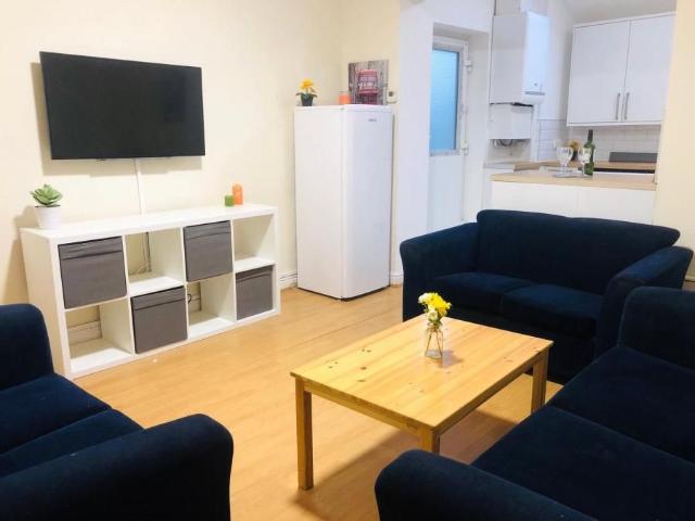1 bedroom house to rent Pomona Street, Sheffield, South Yorkshire, S11