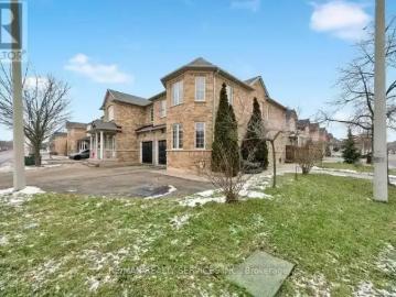 1 Bedroom House Vaughan ON 103338618