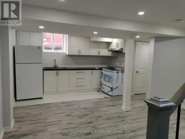 1 Bedroom House Vaughan ON 105360078