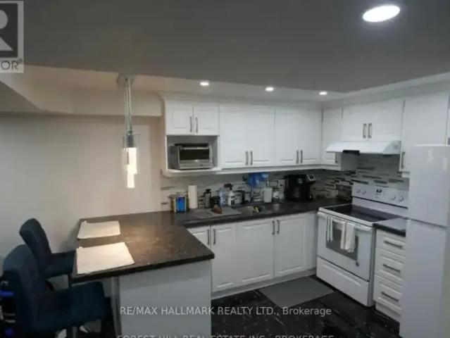 1 Bedroom House Vaughan ON LS105269562