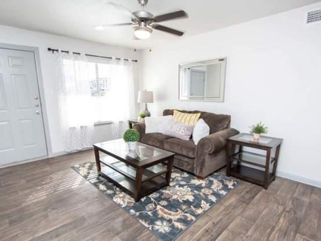1 bedroom, Houston TX 77042 105852492