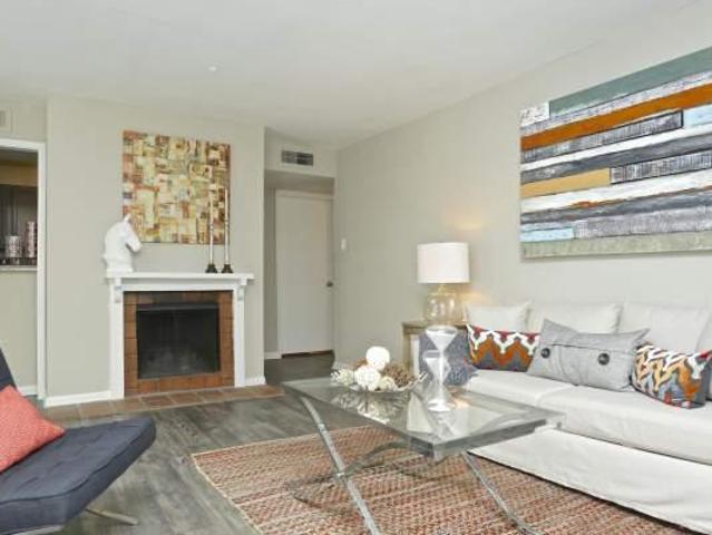 1 bedroom, Houston TX 77042 105852640