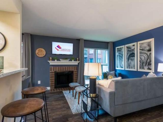 1 bedroom, Houston TX 77042 105852362