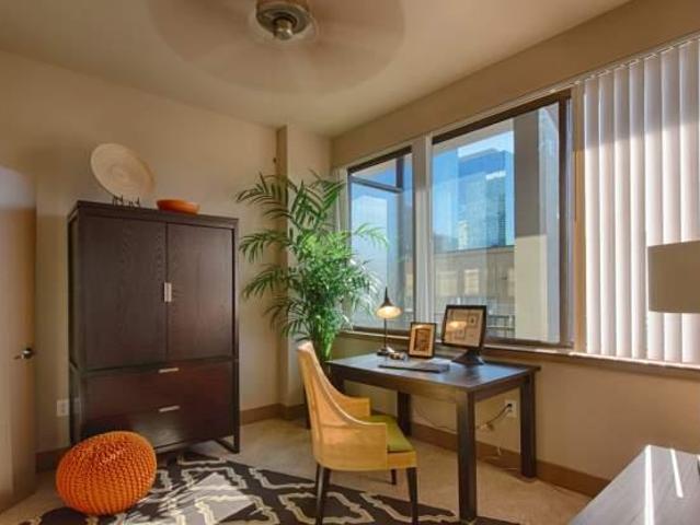 1 bedroom, Houston TX 77046 104860881