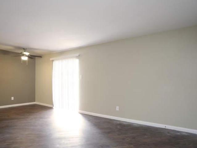 1 bedroom, Houston TX 77049 105221825