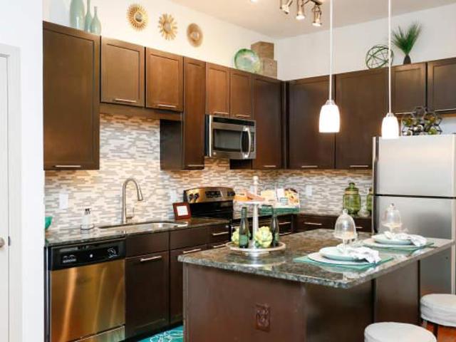 1 bedroom, Houston TX 77063 104860639